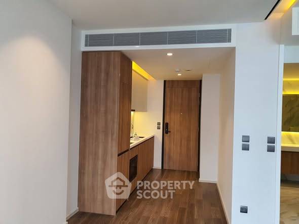 รูป คอนโด 1 ห้องนอน เลี้ยงสัตว์ได้ Muniq Sukhumvit 23 ใกล้ MRT สุขุมวิท (ID 3360757) - รูปที่ 3/9