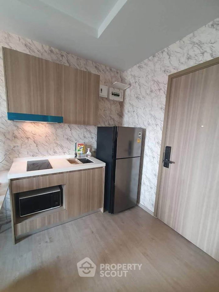 picture 200m To BTS Talat Phlu | 1-BR Altitude Unicorn Sathorn-Tha Phra (ID 3357842) - 2/6
