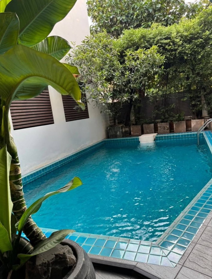 รูป ปล่อยเช่าบ้าน ศศิดา สุขุมวิท 24 unitC พื้นที่ใช้สอยกว้าง บ้านสวย จองด่วน - รูปที่ 12/13
