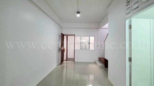 รูป ทาวน์เฮ้าส์ สนามบินน้ำ ซอยนนทบุรี 20 (ซอยโรงน้ำแข็ง) รีโนเวทใหม่ หลังริม ราคาถูก - รูปที่ 10/22