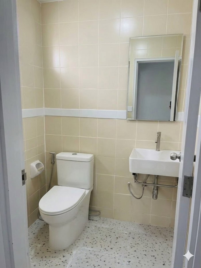 picture Condo for sell under price in CDD - 8/10