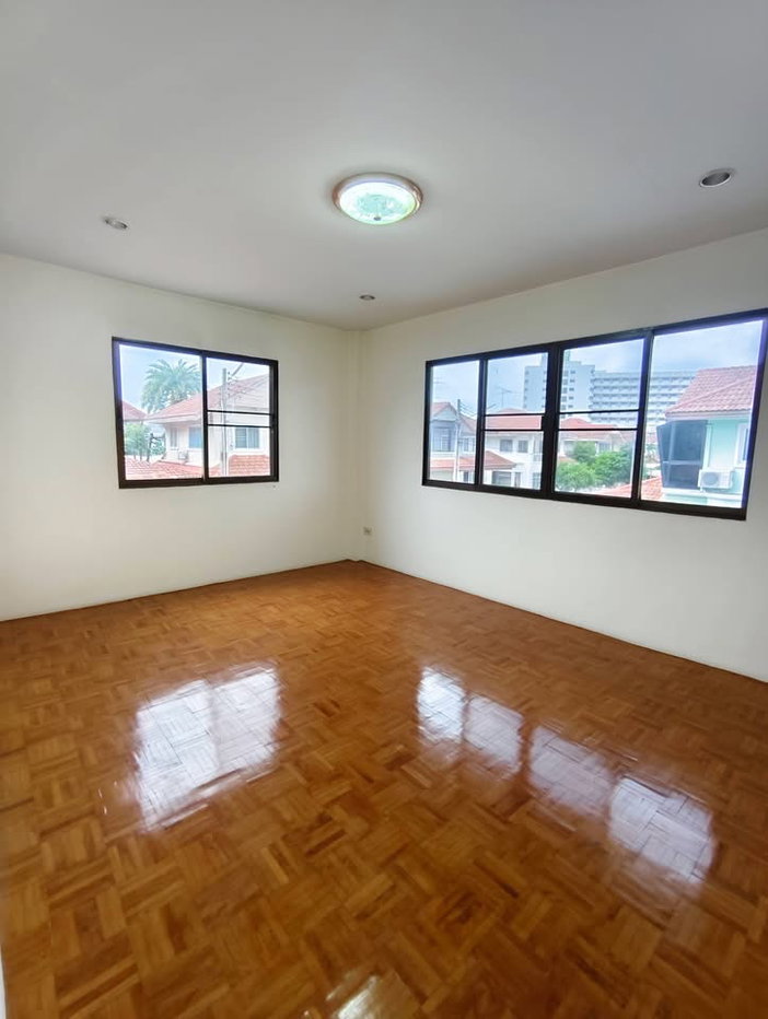 picture For rent piyawat chonburi near Aikchol hospital - 9/9