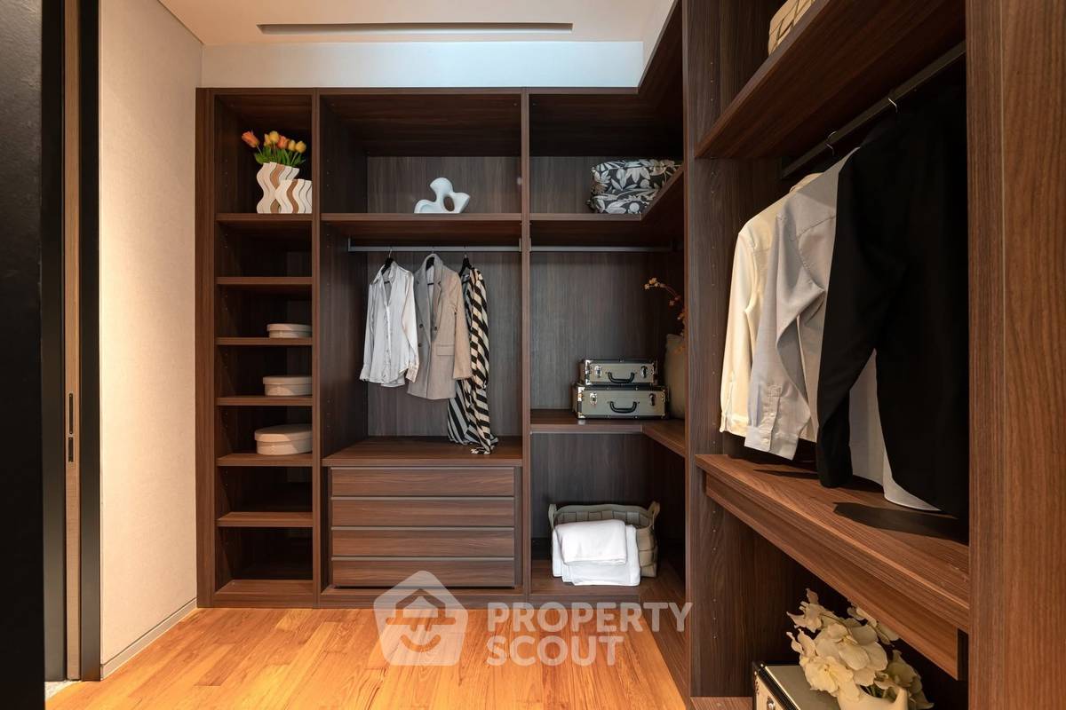 ให้เช่าคอนโด 2 ห้องนอน 178.3 ตร.ม. บันยัน ทรี เรสซิเดนซ์ ริเวอร์ไซด์ กรุงเทพ