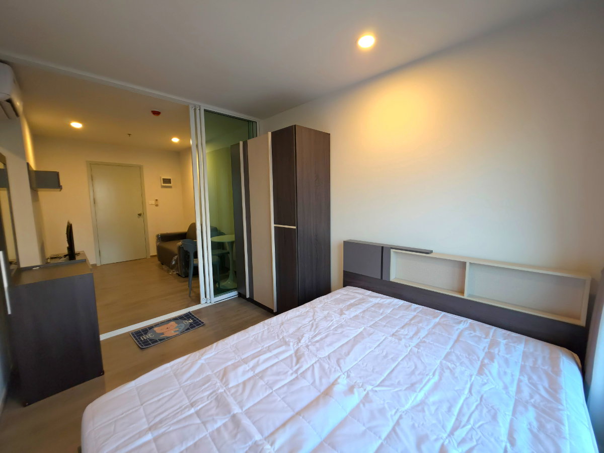 รูป อาคาร A**ห้องใหม่มือ 1 แต่งเสร็จ ให้เช่าเลยครับ วิวสวยมากๆ** Regent Home วุฒากาศ ทำเล BTS วุฒากาศเพียง 300 เมตร พร้อมอยู่ มีเครื่องซักผ้า!! - รูปที่ 10/51