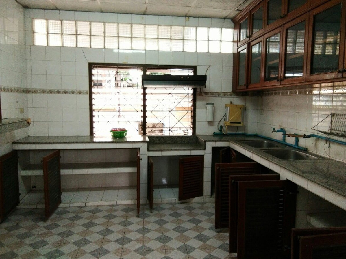 รูป ให้เช่าบ้านเดี่ยว 160 ตร.ว. 2 ชั้น 4 ห้องนอน 3 ห้องน้ำ หมู่บ้านสินบดี 3 ซอยประชาอุทิศ 72 - รูปที่ 20/25