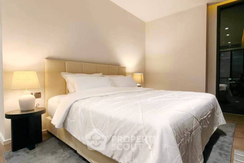 picture 27th-Floor 2-BR Muniq Sukhumvit 23 100m To MRT Sukhumvit (ID 3357894) - 13/16