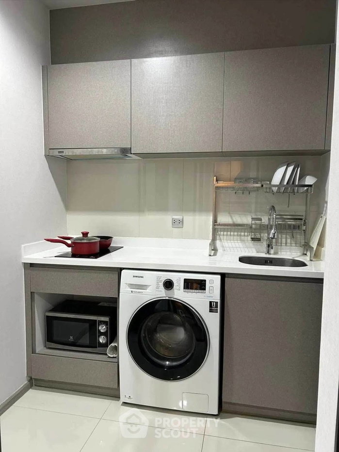 picture 31st-Floor 1-BR At Life Asoke - Rama 9 Near MRT Phra Ram 9 (ID 3358007) - 5/9
