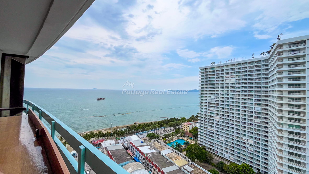 picture 🛏️ Studio - 🛁 2 Bath - 🏙️ Sea View - 🌏 FOREIGN name - 🏢 Jomtien Plaza Condotel Pattaya - Ref: JPC09 - 16/17