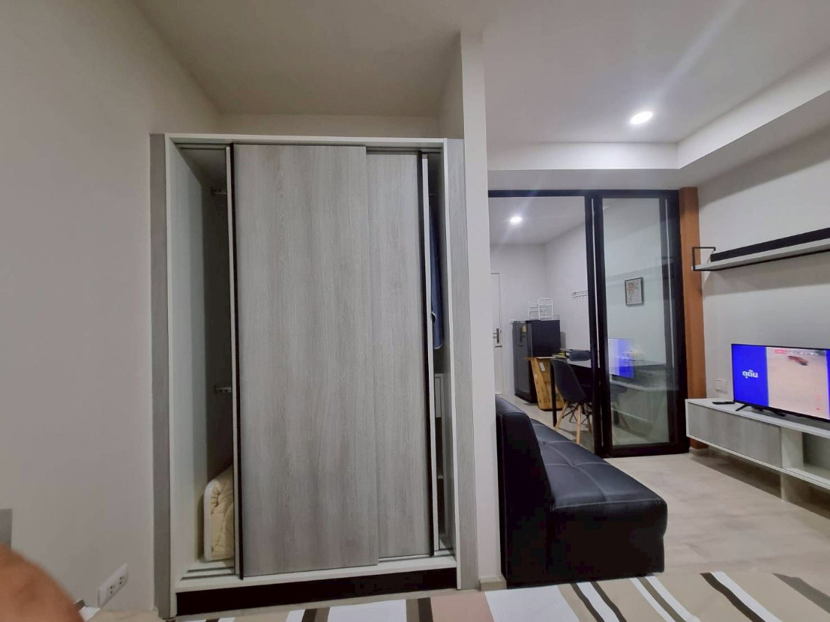 รูป ✅ให้เช่า escent ville ชั้น6 A 9,000บาท ขนาด 24ตรม.☎️064-792-4426เบญ - รูปที่ 6/13