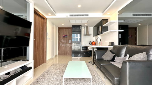 🛏️ 1 ห้องนอน - 🛁 1 ห้องน้ำ - 🏙️ City View - 🇹🇭 ชื่อบริษัท - 🏢 Grand Avenue Residence Pattaya - รหัส: GRAND221