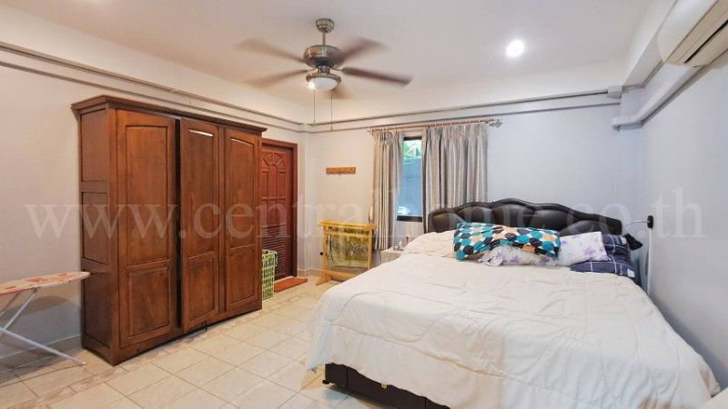 รูป บ้านเดี่ยว พูลวิลล่า 3 ชั้น ซ.เทพนิมิตร บางละมุง สำหรับพักอาศัย หรือลงทุน ราคาถูกมาก - รูปที่ 7/20