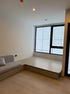 Reference Sathorn - Wongwianyai | BTS Wongwian Yai Station #AS-7910