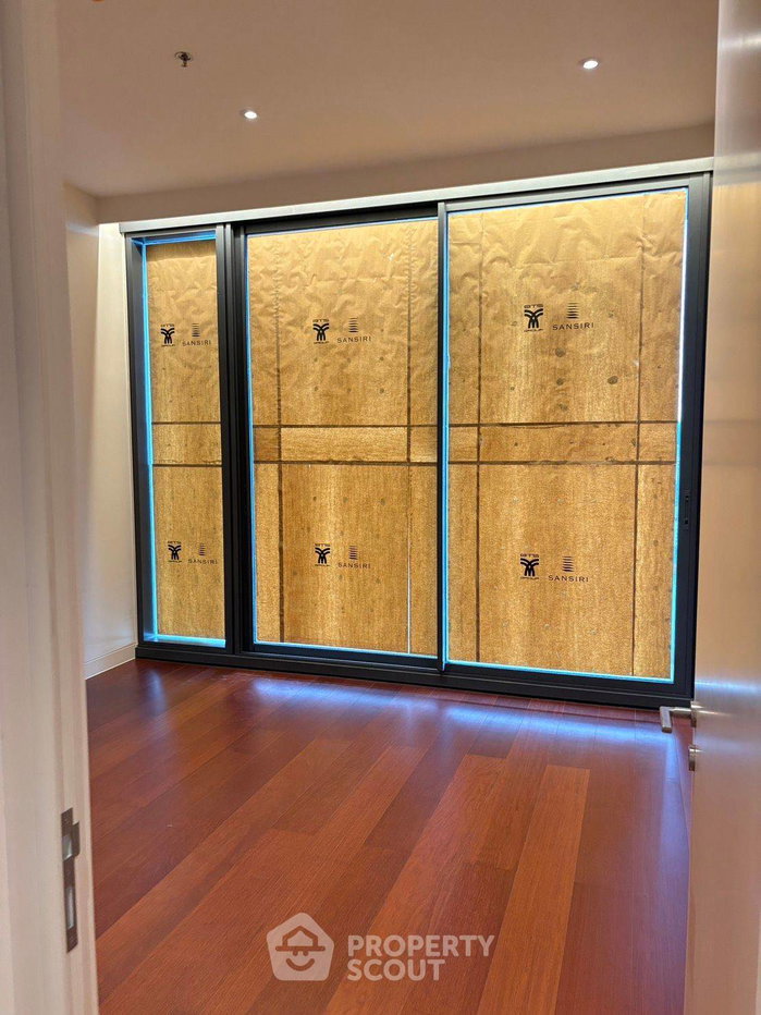 picture 23rd-Floor 3-BR Condo At Khun By Yoo Near BTS Thong Lor (ID 3361194) - 16/20