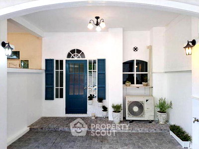 Houses for rent Panyapiwat Institute of Management : 6-BR House in Pak Kret (ID 3359227)