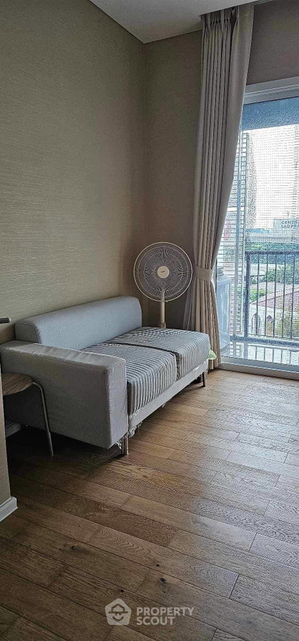 รูป ใกล้ MRT พหลโยธิน เพียง 100 ม. คอนโด 1 ห้องนอน The Saint Residences (ID 1466055) - รูปที่ 6/9