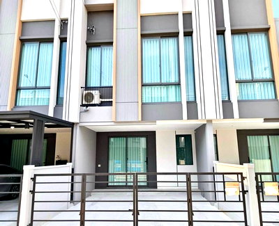 Townhouses for rent Mega Bangna : svs381 For Rent: 2-Story Townhouse at Pleno Sukhumvit–Bangna 4 (Prime location right next to MEGA Bangna)