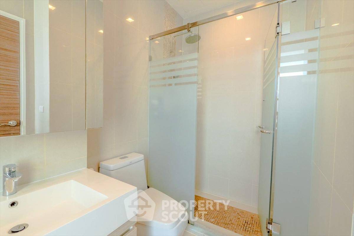 picture 2-BR Condo at Q Asoke near MRT Phetchaburi (ID 3063491) - 2/6