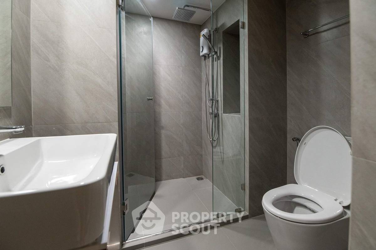 picture 34th-Floor 1-BR at Ideo Chula Samyan Near MRT Sam Yan (ID 1307611) - 12/15