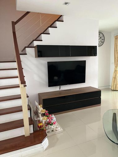 3-bed home office for rent, 206 sqm, 27 sq wah, Urban Sathorn
