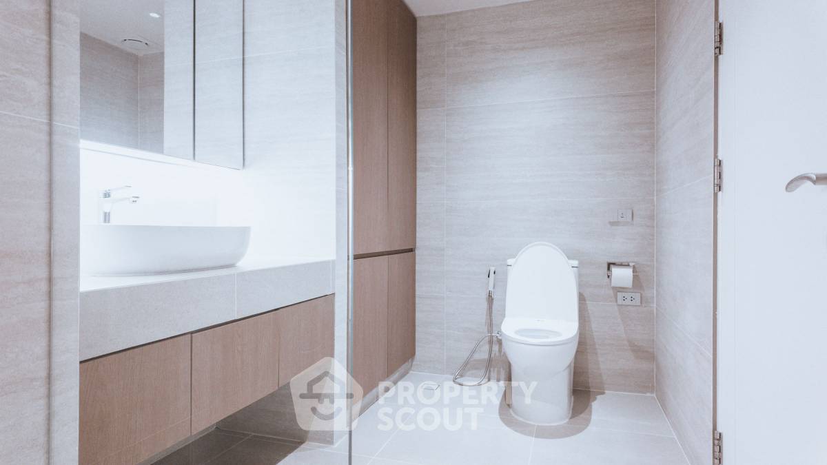 picture 2-BR Condo at Supreme Elegance Condominium in Thung Maha Mek (ID 1540015) - 26/43