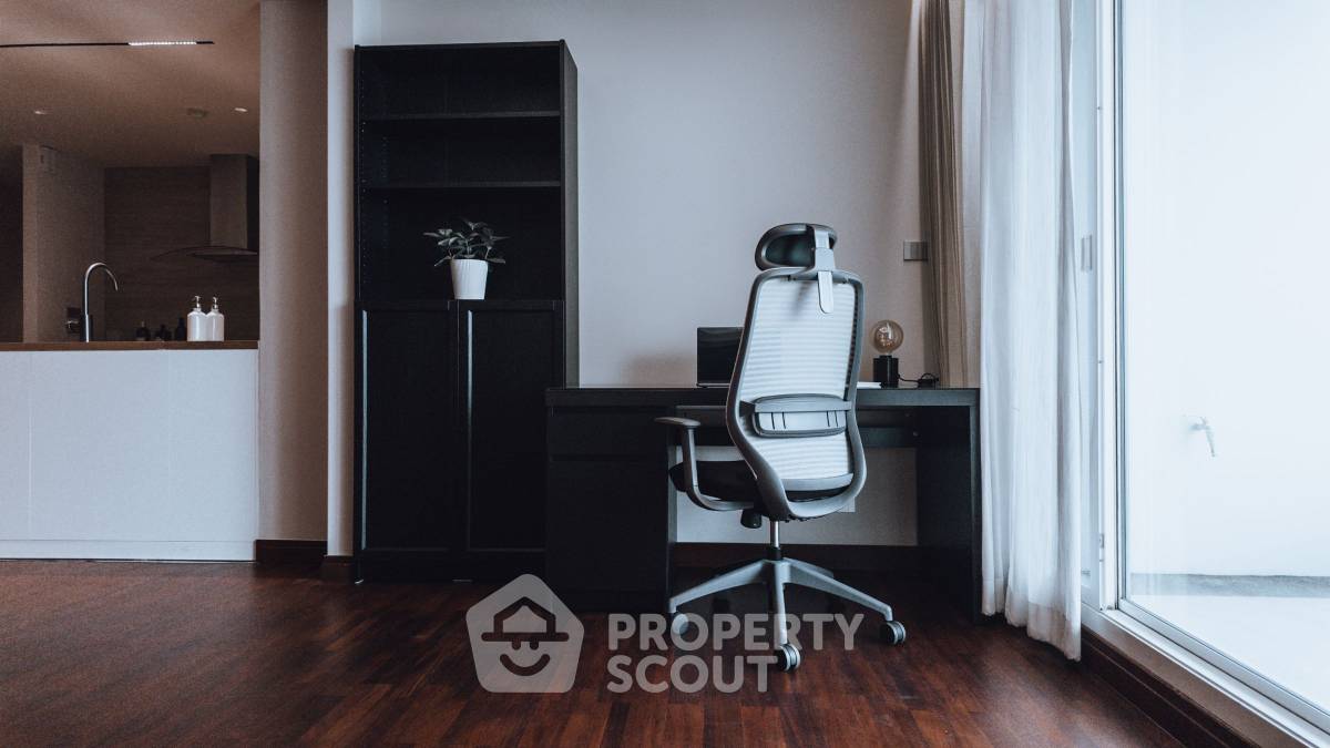 picture 2-BR Condo at Supreme Elegance Condominium in Thung Maha Mek (ID 1540015) - 42/43