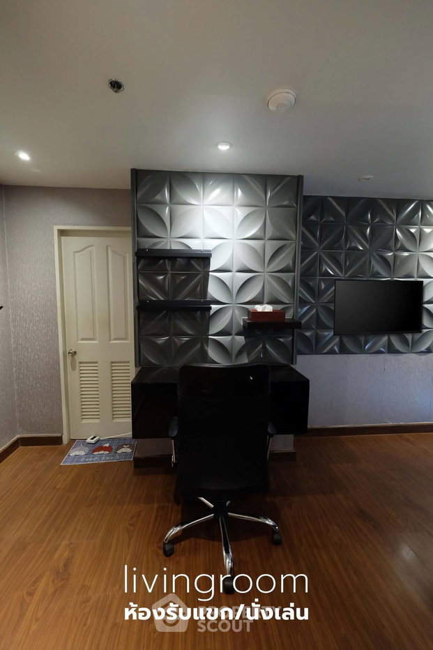 picture 2-BR Condo at The Escape Condominium Sukhumvit 101/1 in Bang Chak (ID 1756338) - 3/24