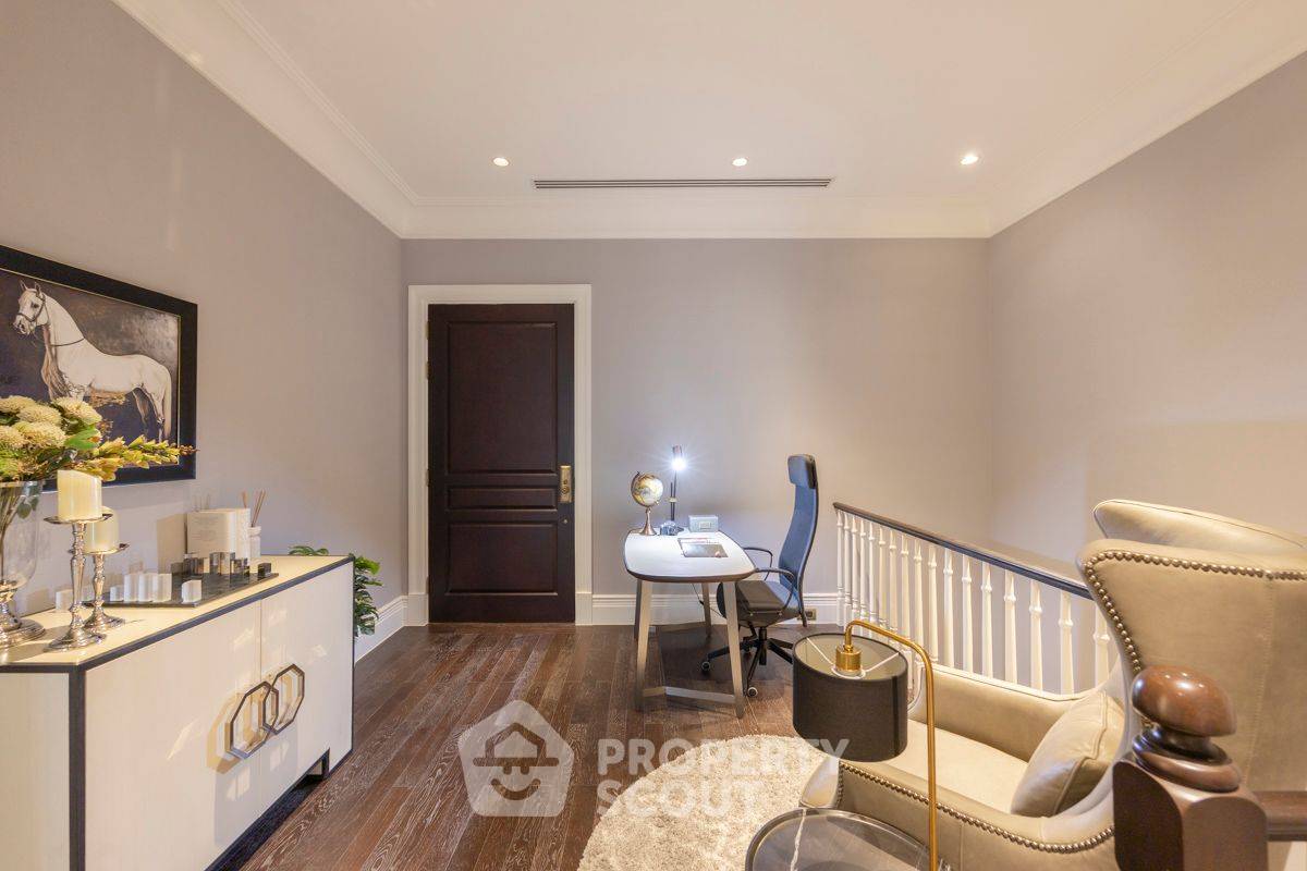 picture 3-BR 245 Sqm Near BTS Phloen Chit At 98 Wireless (ID 3356466) - 31/47