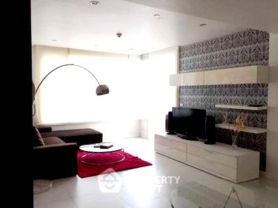 Condos for rent : Great Value 2-BR 27th-Floor At Manhattan Chidlom Near BTS Chit Lom (ID 515711)
