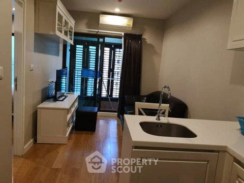 1-BR Condo at Condolette Dwell Sukhumvit 26 near BTS Phrom Phong (ID 3343668)