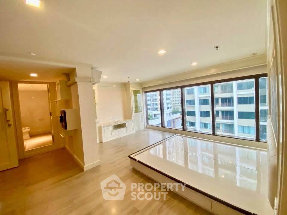 รูป 2 ห้องนอน ขนาด 180 ตร.ม. The Emporio Place ใกล้ BTS พร้อมพงษ์ (ID 3361839) - รูปที่ 2/9