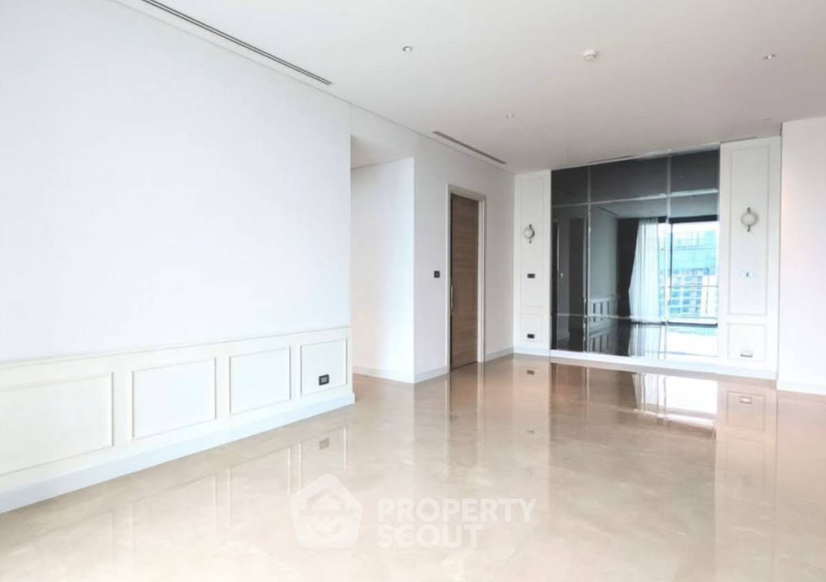 รูป คอนโด 3-ห้องนอน ที่ สินธร เรสซิเดนซ์ ใกล้ BTS ราชดำริ (ID 3357848) - รูปที่ 1/3