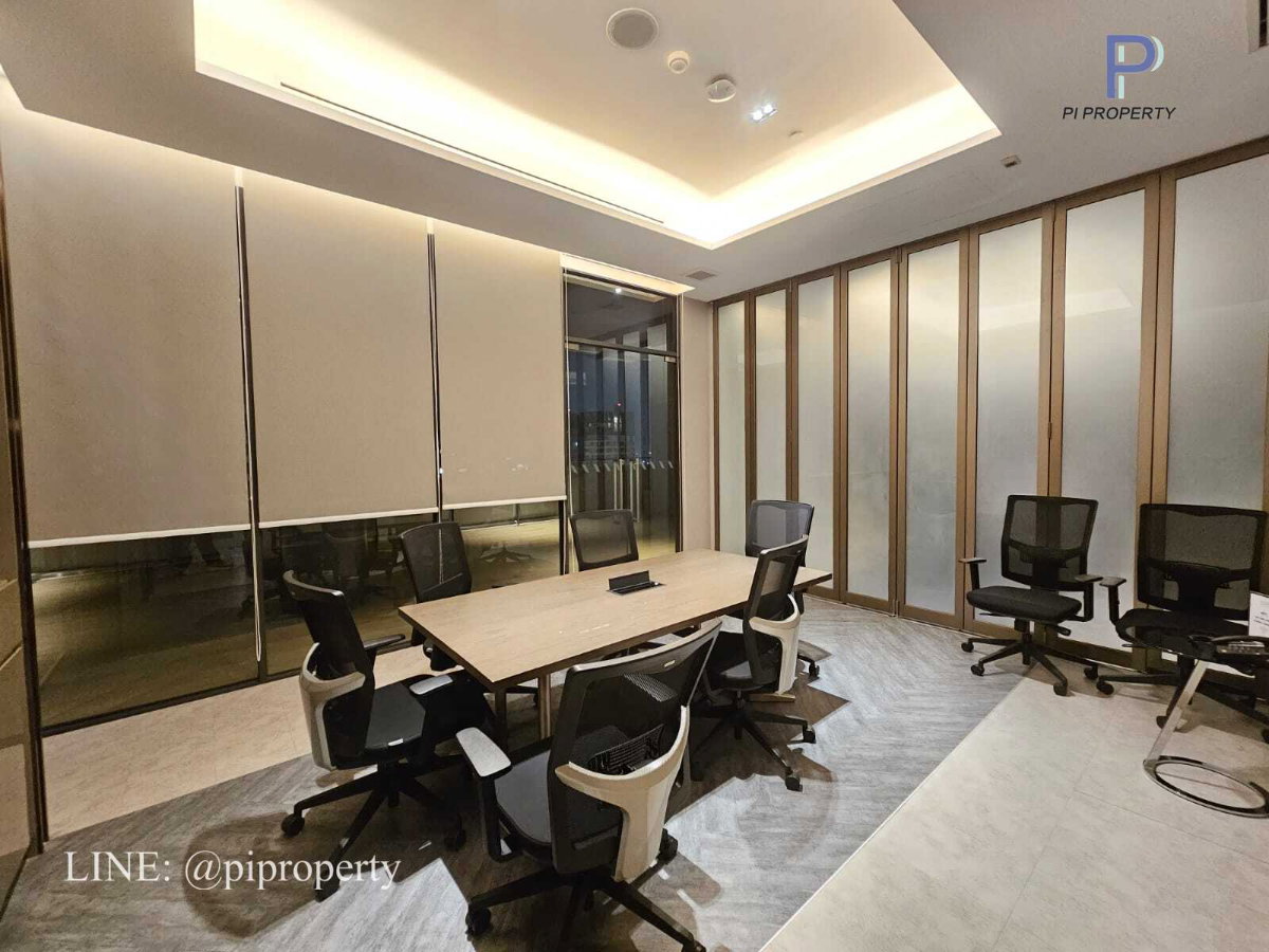 picture MRT 0 meter Luxury condo 1Bed unit for rent in The Esse at Singha Complex. Fully furnished and ready to move in. - 31/31