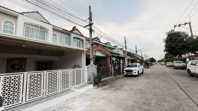 3-bed townhouse for sale, 88 sqm, 22 sq wah, K.C. Ramintra 3