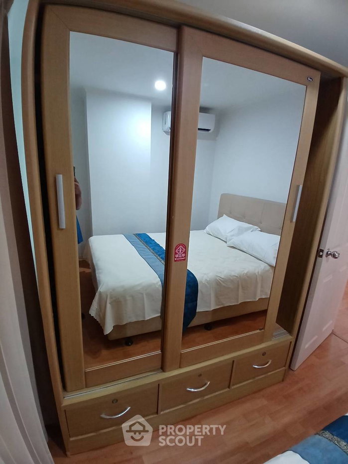 picture 2-BR Condo At Lumpini Ville Ramkhamhaeng 44, 65 Sqm (ID 3360819) - 1/7