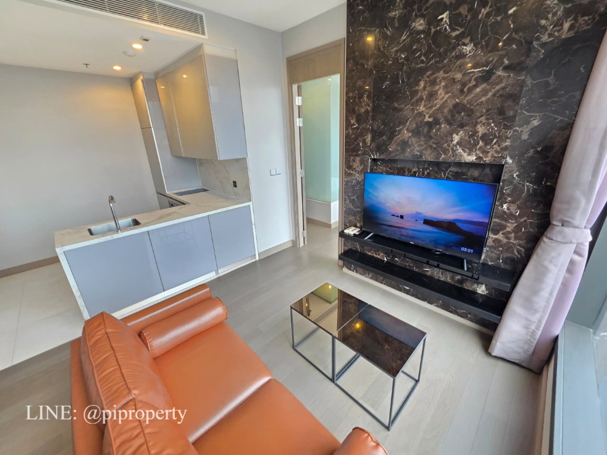 picture MRT 0 meter Luxury condo 1Bed unit for rent in The Esse at Singha Complex. Fully furnished and ready to move in. - 2/31