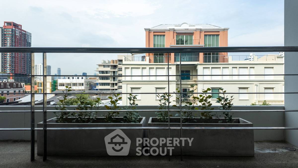 picture 2-BR Condo at Supreme Elegance Condominium in Thung Maha Mek (ID 1540015) - 23/43
