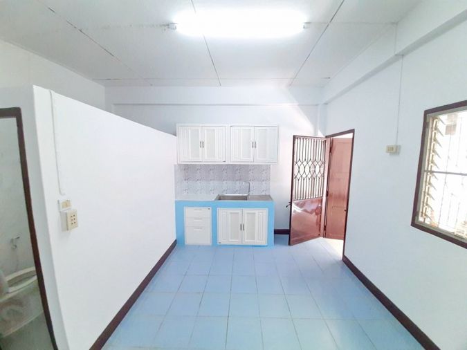 ให้เช่าทาวน์โฮม 2 ห้องนอน 170 ตร.ม. 21 ตร.ว. เขตบางพลัด