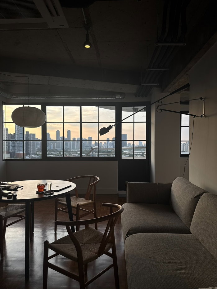 picture Sale With Tenant : Royal Nine Residence  - 2 Bedroom LC318 - 8/11