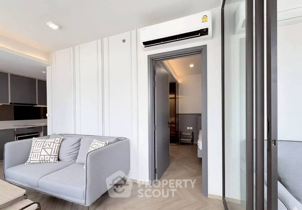 picture 1-BR Condo At Chapter Chula-Samyan Near MRT Sam Yan (ID 2416636) - 7/11
