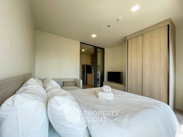 picture 1-BR Condo at FLO By Sansiri near MRT Wat Mangkon (ID 2537020) - 4/13