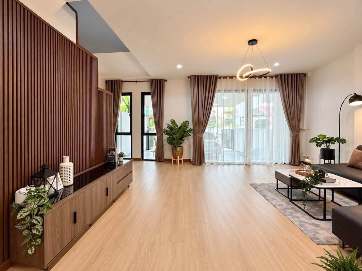 รูป ขายทาวน์โฮมรีโนเวทใหม่ หลังริม ม.สวนเสือปาล์มฮิลล์ สวนเสือ ศรีราชา - รูปที่ 24/36
