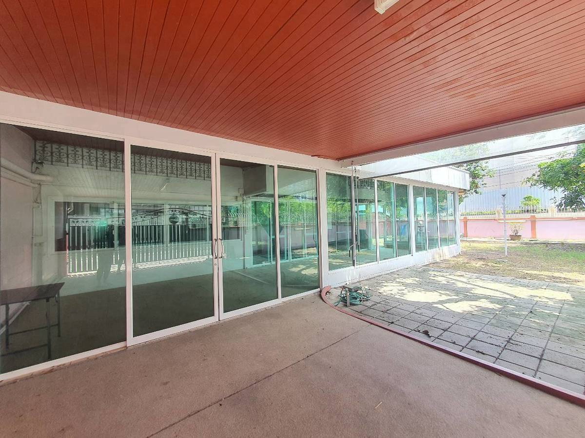 รูป บ้านเดี่ยวสุขุมวิท 64 หลังมุม ใกล้ BTS ปุณณวิถี 131 ตรว 220 ตรม 5 นอน 4 น้ำ แขวงบางจาก เขตพระโขนง ราคาคุยได้ - รูปที่ 5/9
