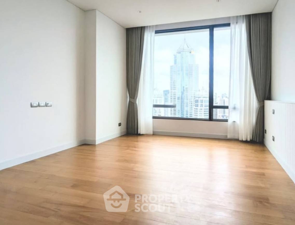 รูป คอนโด 3-ห้องนอน ที่ สินธร เรสซิเดนซ์ ใกล้ BTS ราชดำริ (ID 3357848) - รูปที่ 2/3