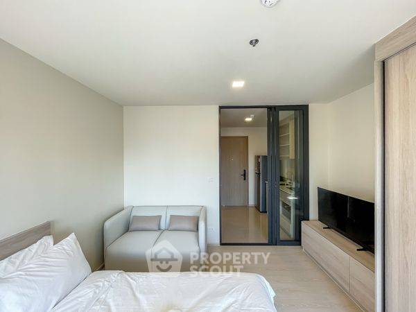 picture 1-BR Condo at FLO By Sansiri near MRT Wat Mangkon (ID 2537020) - 5/13