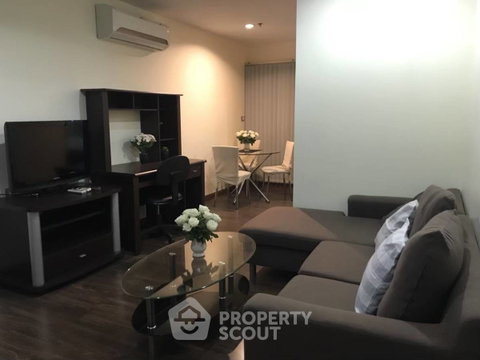Great Value 1-BR Silom City Resort Condominium Near BTS Chong Nonsi (ID 2021868)