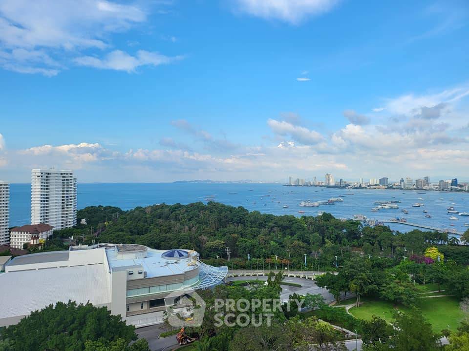 picture 2-BR Serviced Apt. near Phratamnak (ID 1143367) - 13/13
