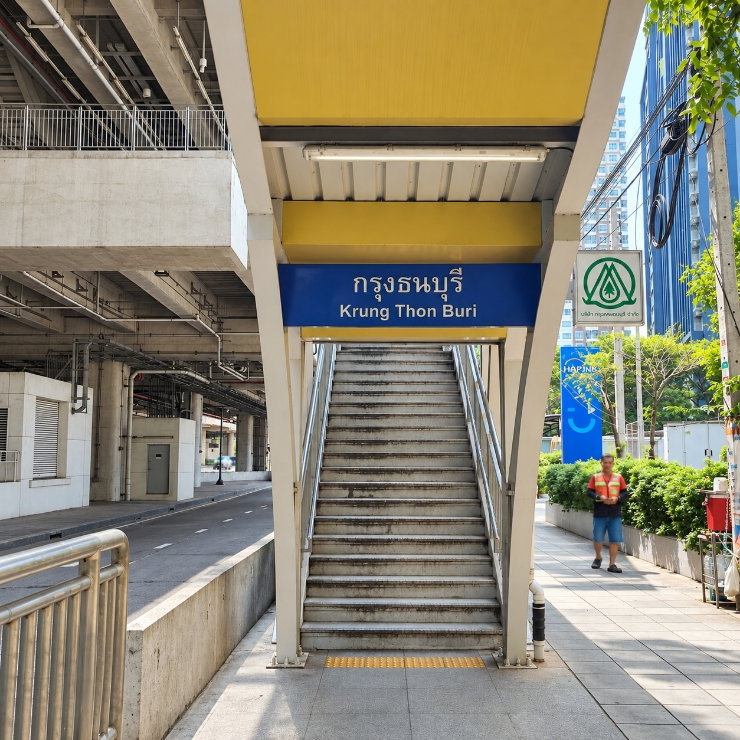 รูป 🇹🇭 ให้เช่า VILLA SATHORN 2 นอน 2 น้ำ 🚆 ติด BTS กรุงธนบุรี 0 เมตรพร้อมเข้าอยู่ - รูปที่ 31/46
