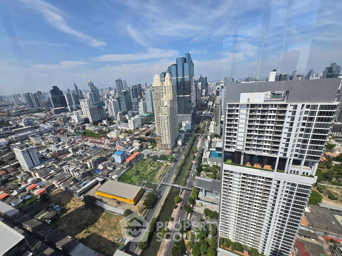รูป 1 ห้องนอน ชั้น 42 Knightsbridge Prime Sathorn ใกล้ BTS Saint Louis (ID 1959617) - รูปที่ 10/15