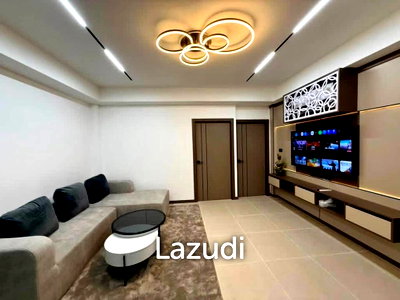 Condos for sale : Newly Renovated Corner 2-Bed Condo at Majestic Jomtien