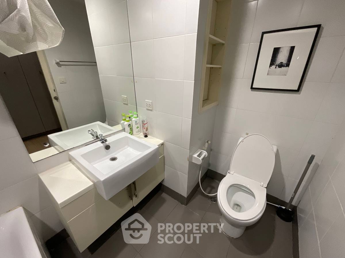 picture Great Value 1-BR At The Seed Mingle Sathorn-Suanplu Near BTS Sala Daeng (ID 1856149) - 23/24